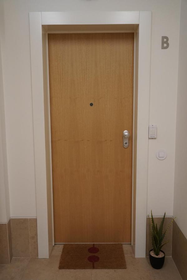Marques Modern Art Apartment Lisbon Bagian luar foto